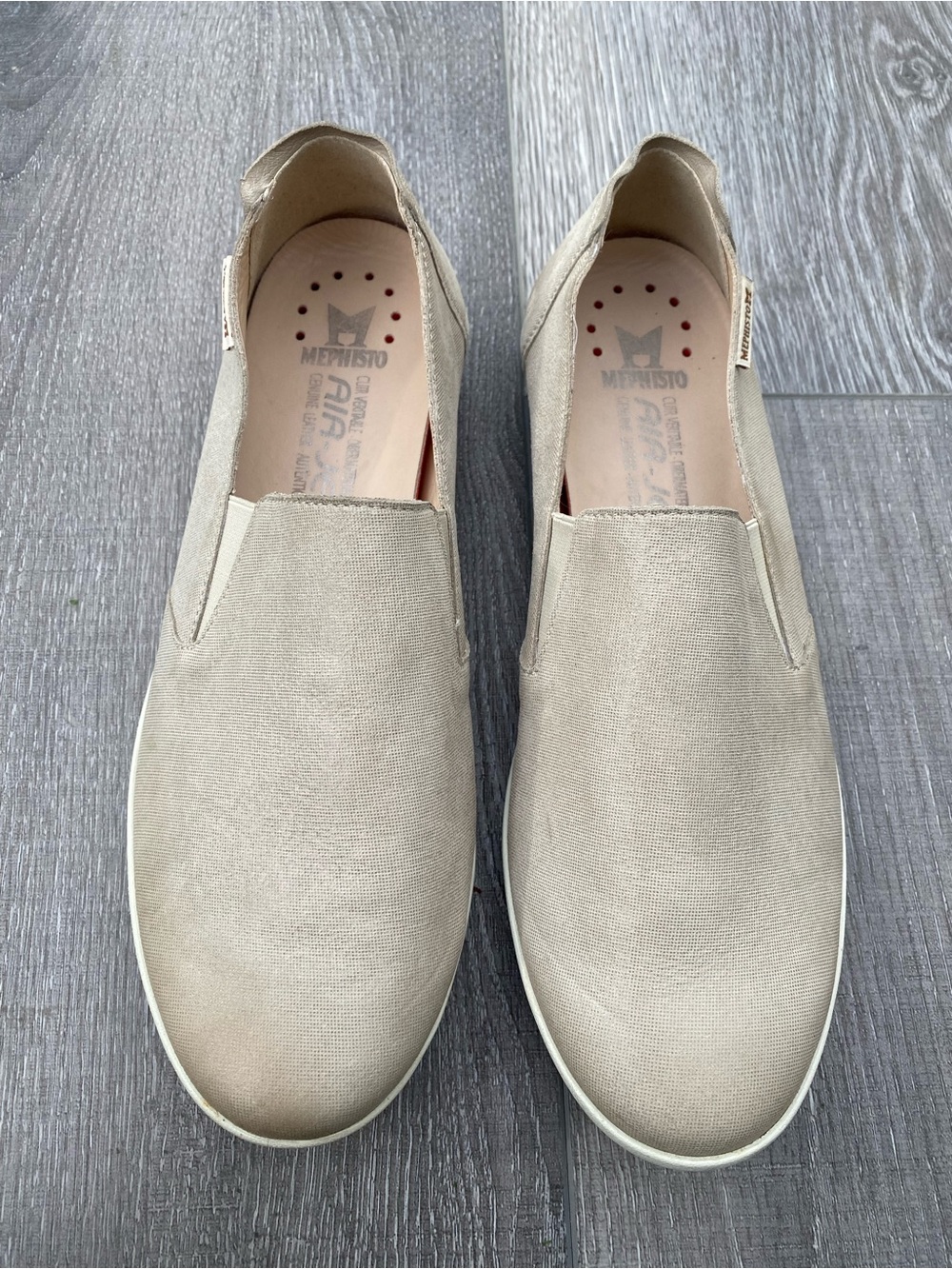 Mephisto Air-Jet Womens 9 US / 6.5 EUR Beige Leather Slip On Loafers Flats Shoes